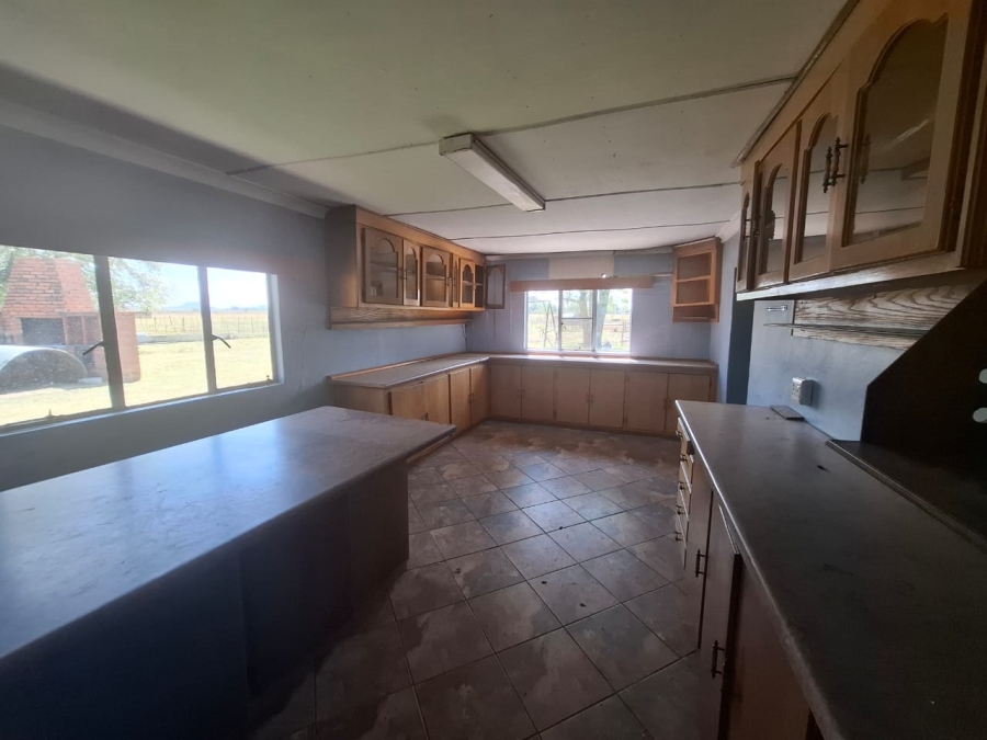 Commercial Property for Sale in Roodewal Free State